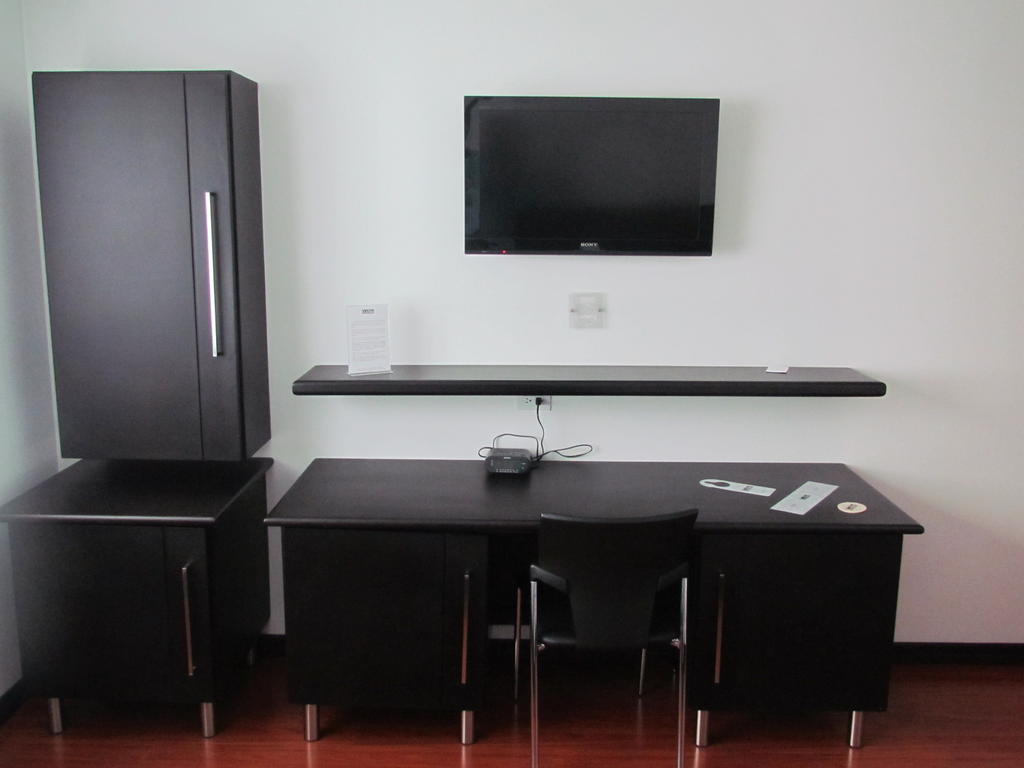 Hotel Classic Bogota Buitenkant foto